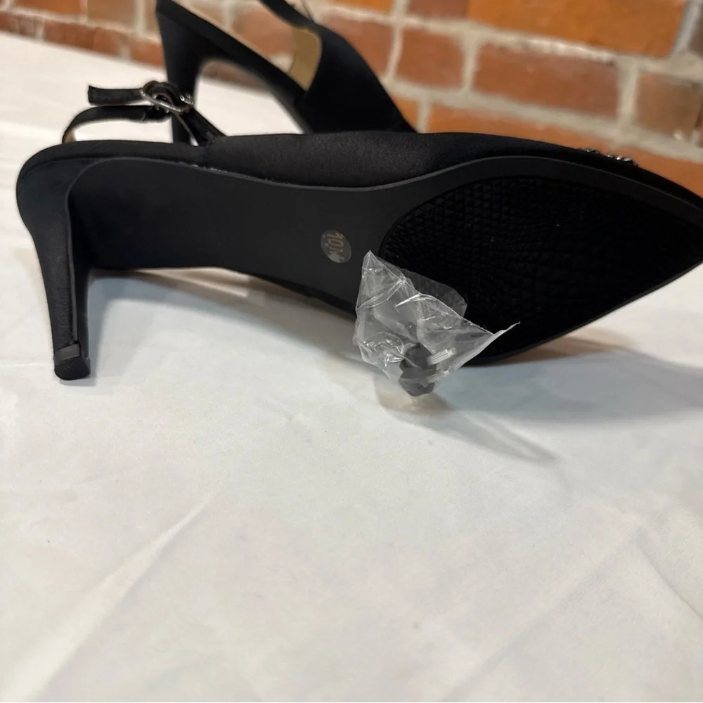 Chic Black‎ Embellished Slingback Heels